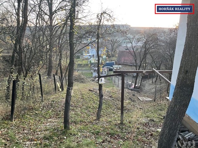 /PRODÁNO/ Prodej pozemky, Mouřínov u Bučovic